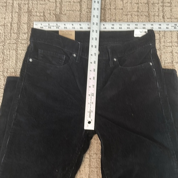 Levi’s irregular 314 shaping straight black corduroy jeans - Picture 5 of 7